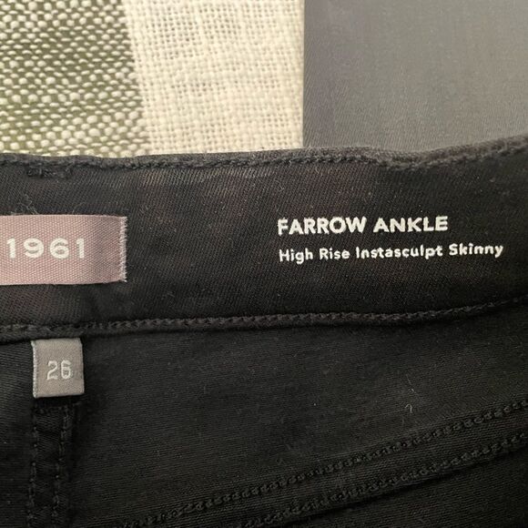 DL1961 Black Farrow High Rise Skinny Jeans With Velvet Stripe Size 26 - Picture 3 of 7